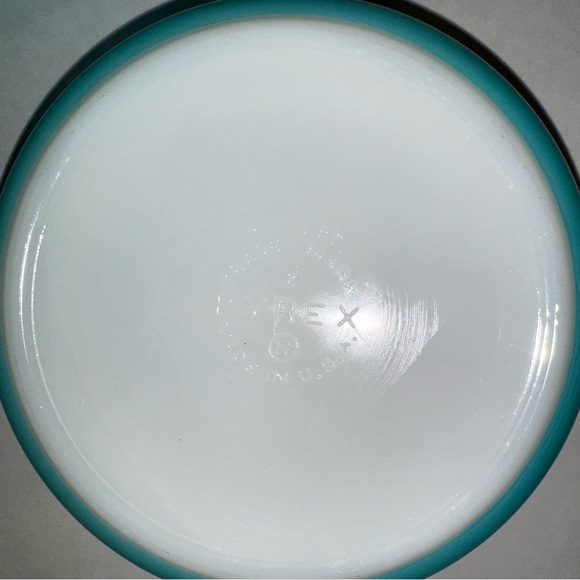 Vintage Pyrex Amish Butterprint 6PC set - Picture 12 of 14